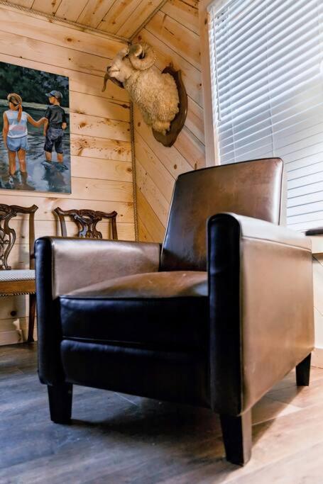 Hideaway Cabin Near Mammoth Springs, Ark 外观 照片